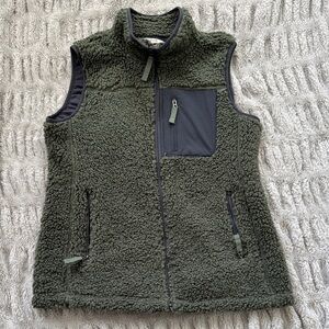 Orvis Olive Sherpa Fleece Vest